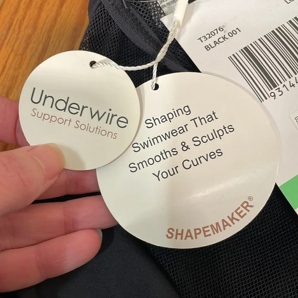 Coco Reef Contours Sterling Bra-Sized One-Piece Swimsuit Black size 10 34C/D NWT - Picture 7 of 9